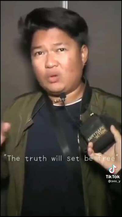 Kapatid kong hinde marunong mag english be like: 😂😂😂😂👁️👄👁️✨✌️