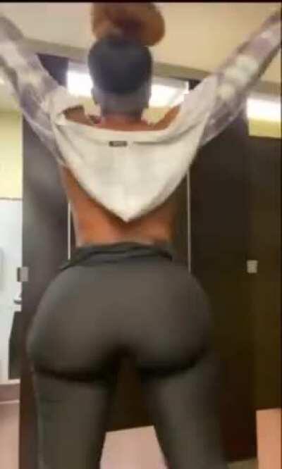 WH0PPER (CHECK MY BIO)