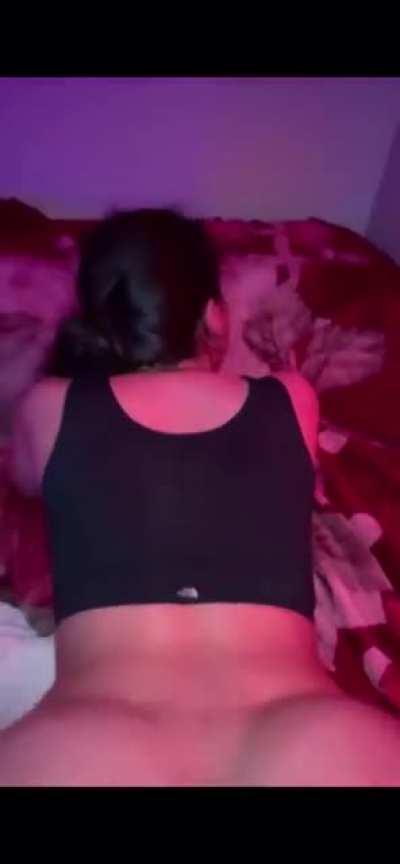 Anybody know who? The most i know is the og vid was uploaded to phub