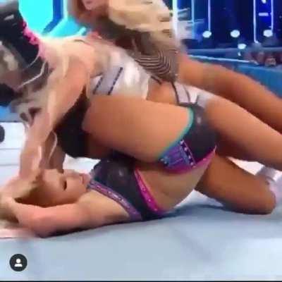 AlexaBlissBooty - Video #3917