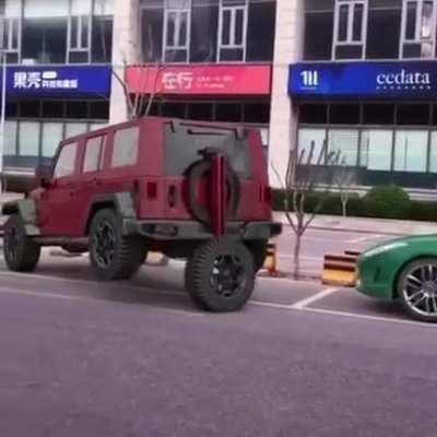 Three car parking technology options in China.