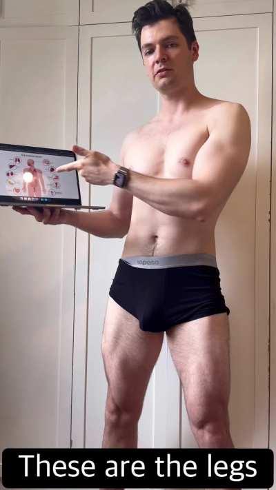 Naked anatomy class! 👨🏻‍🏫