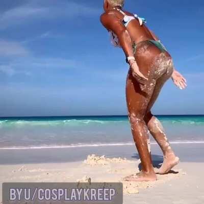 More of our Bahama mama! Hmu if yall want videos of anyone with an open insta