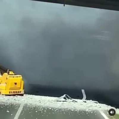 Idiots in truck Vs bridges