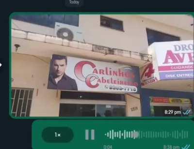 Eu e os manos indo cortar o cabelo em: