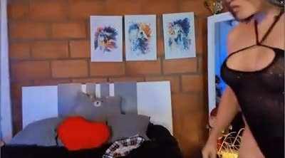 Sunny Andrews 🔥🥵