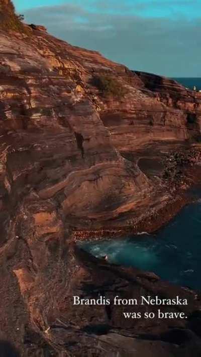 Wcgw landing ass first