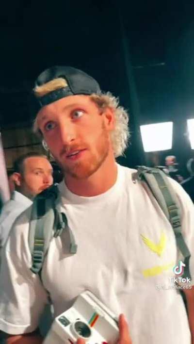 Guy quits his 100k job to work for Logan Paul, gets rejected and cries in his car.