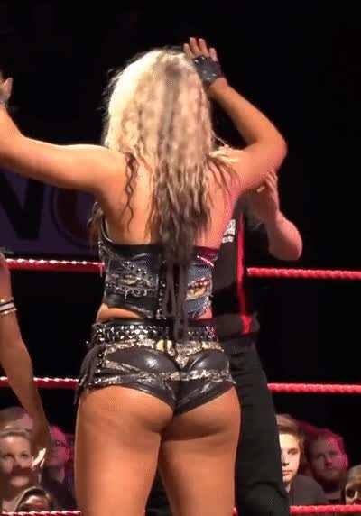 Toni Storm