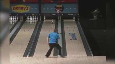 Can we have another bowling gif to show off the bowling flair?