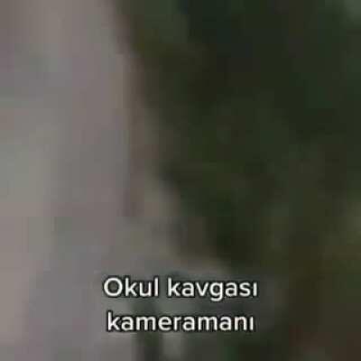 Okul kavgası kameramanı