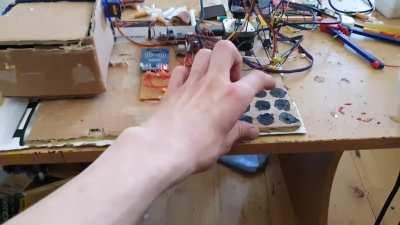 3 factor authentification cardboard box