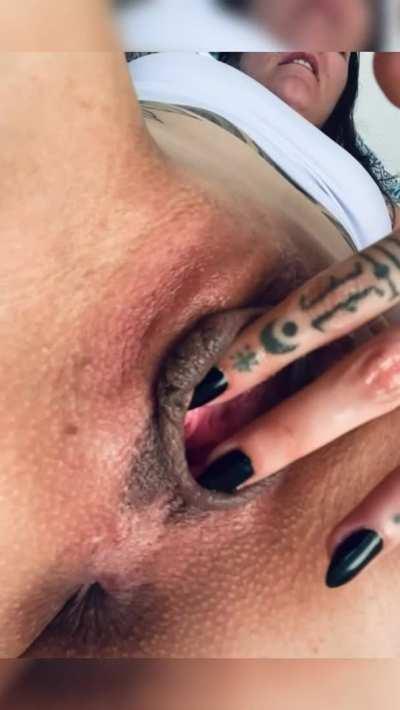 Give my dripping pussy a taste, it's delicious!