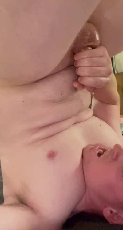 I like easy cleanup, but also enjoy the mess