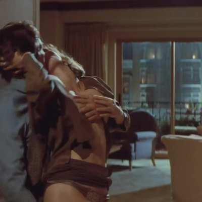 [Jeanne Tripplehorn] Beautiful Babe