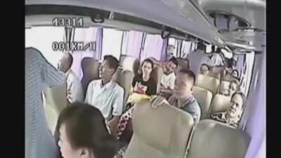 Dababy practicing his driving skills 🚓