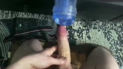 Do you wish this was your hole instead?🖤