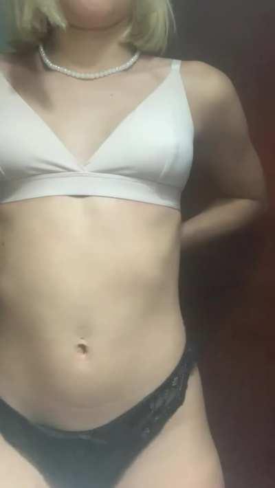 Hey I just watching a porn but i can not decide what to look for