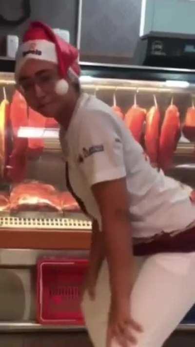 I've never heard the Mariah Carey Christmas song in my country. For me, this butchery ad was the first.