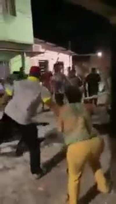 Rua do muca quando morava em Bangu as 7 da manhã