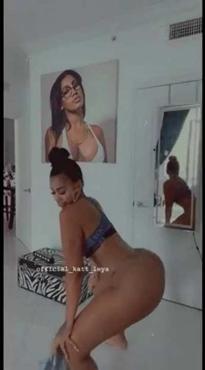 Amateur Ass Big Ass CamSoda Dancing Ebony Katt Leya Thick Twerking Porn GIF by official_katt_leya