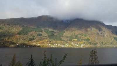 Except for some window glare, this cloud play with rainbows worked out quite well