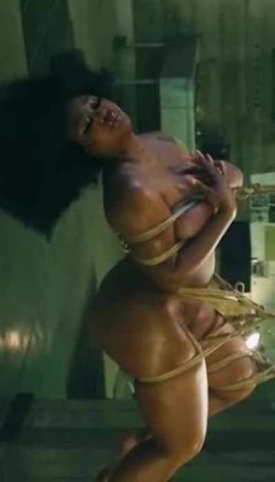 SZA in 'kill Bill' [Brightened]