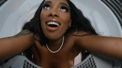 Stepsis Just Wants To Wash Some Clothes