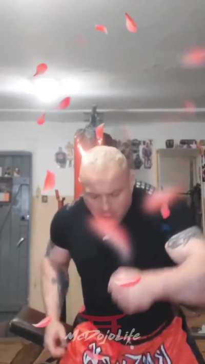 Def has Tina so wet she sliding our her chair.