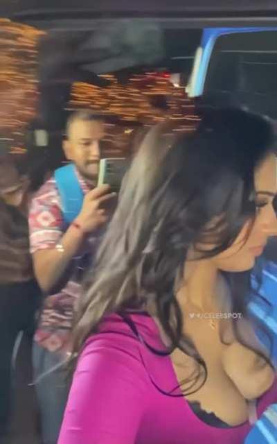 Nysa Devgan big buns and sweaty pits