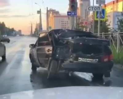 Only drives sideways, but driver in Russia doesn't give af