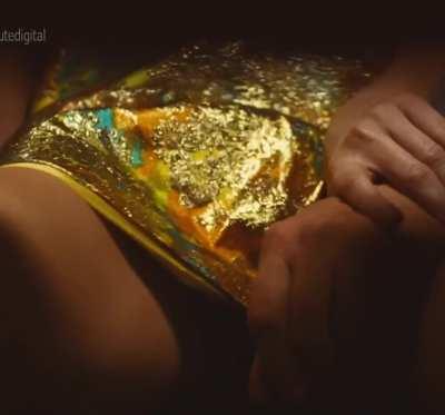 Lily Keene getting fingered in 'Winning Time: The Rise of the Lakers Dynasty' (1x04)