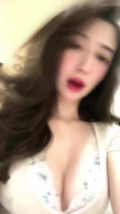 Donnalyn Bartolome