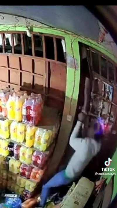 to steal a bottle of Fanta