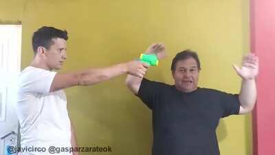 Como defenderse de un atacante