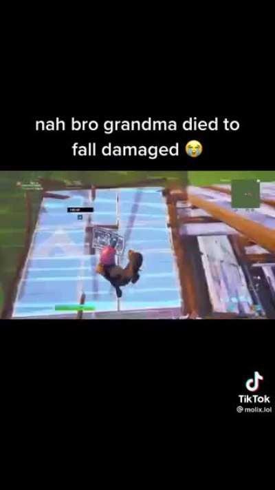 Grandma wtfff 😭😭