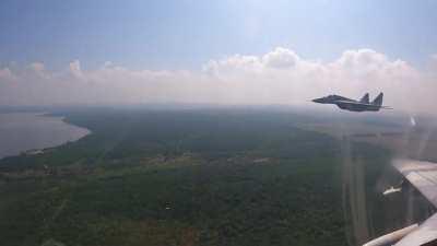 Ukrainian MiG-29 in action, with a tribute to a fallen brother-in-arms. HARM missiles can be seen in a few freeze frames, as another confirmation of their use and launch platform.