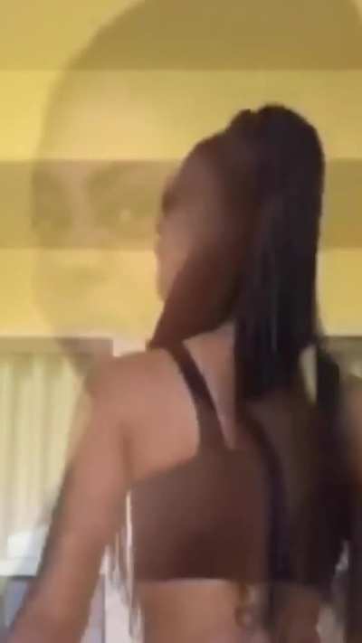 Slim Thick Twerk Loop