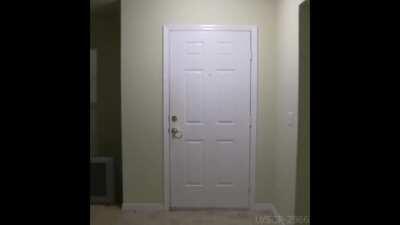 Me:sees random 4 pixels. SCP-096: