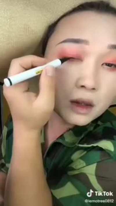 Average day of Serbian femboy