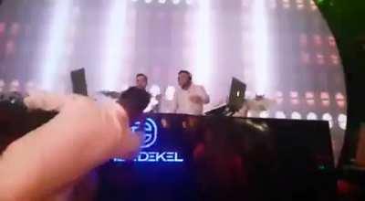 Vamos derrubar tudo!!!