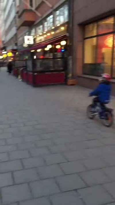 HMBC while I simp on a bike