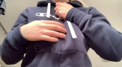 Are you a fan of big areolas like mine? 😋