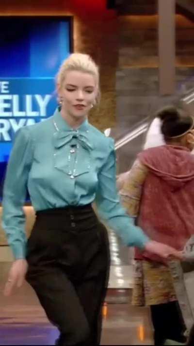 Anya Taylor Joy Braless Jiggle