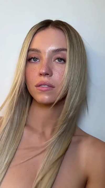 Such a supreme & flawless beauty | Sydney getting ready via IG