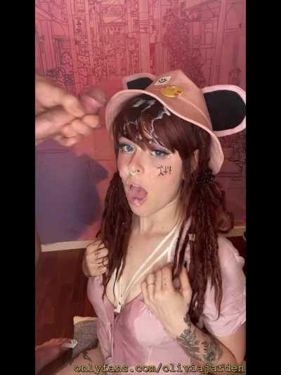 JigglyPuff Receives an Unbelievable Cumshot (olivia jarden)