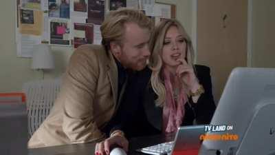 Hilary Duff can't resist a good fingering