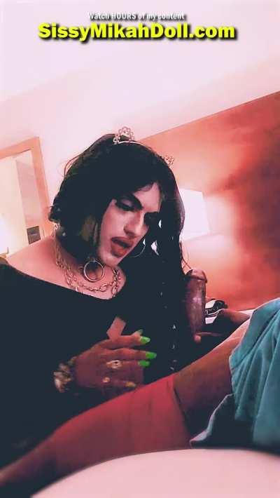 OH MY GOSH this was the BIGGEST black cock I have ever sucked!!!