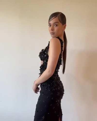 Beautiful in black for the SAG Awards