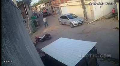 Nice shot to get his bike back lol